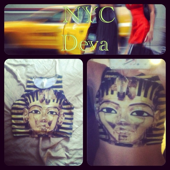 Egypt print top