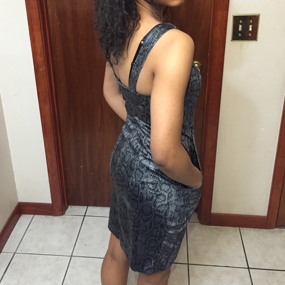 Elegant Vintage made in USA Snake Printed Suit - Picture 3 of 4