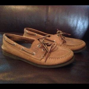 Sperry Tan Leather Topsiders!