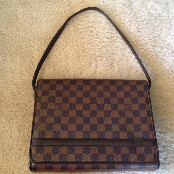 Louis Vuitton.