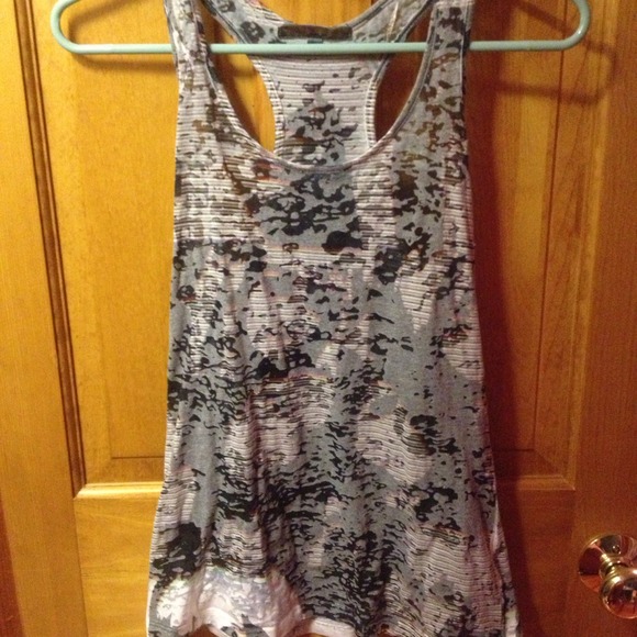 tank top - Picture 1 of 3