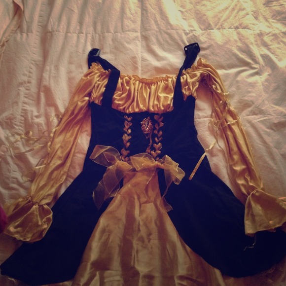 Pirate costume