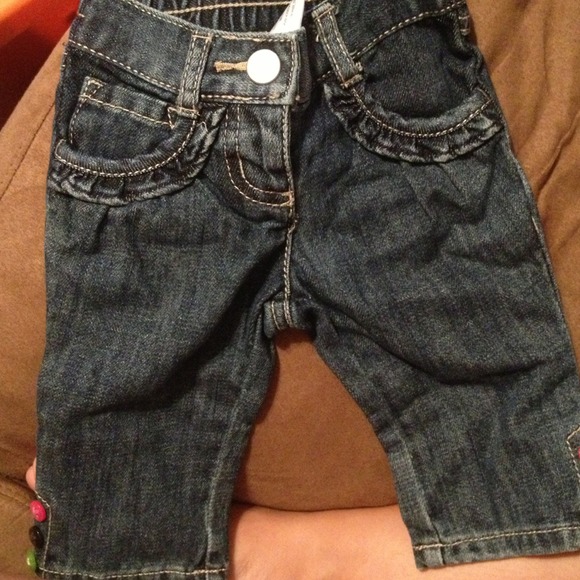Gymboree jeans. NWT 3-6 months