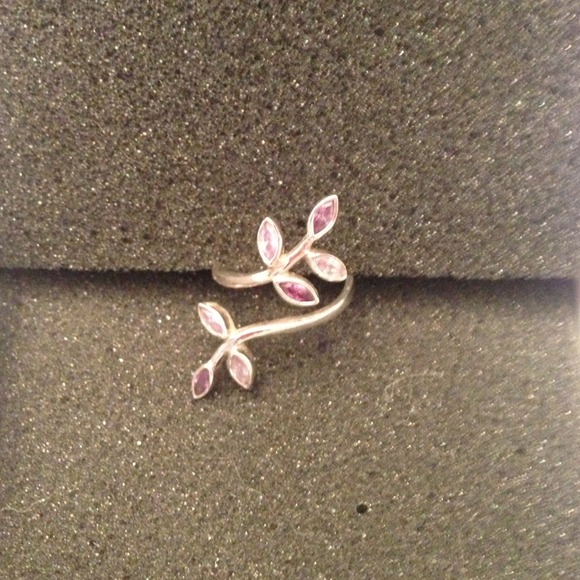 Gorgeous sterling silver wrap ring from Ireland.