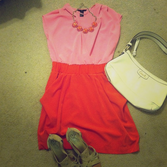 🎉Brightly colored H&M party dress🎉