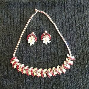 Bundle including gold inlay pin&bracelet