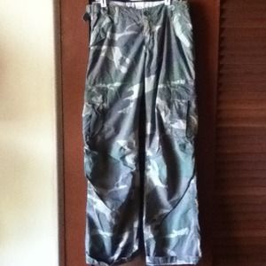 Abercrombie & Fitch Camo Cargo Pants