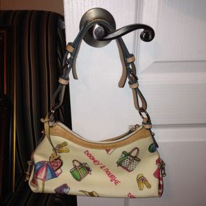 Dooney & Bourke Purse