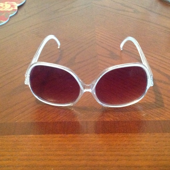 Jackie O sunnies