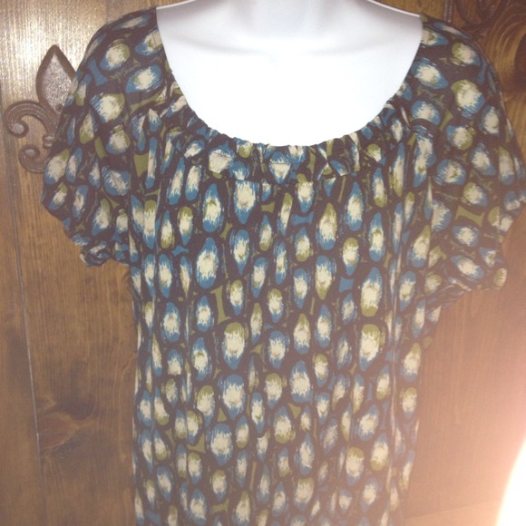 ***$5*** Worthington Large top