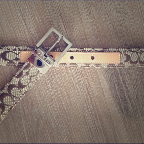 Coach authentic belt!