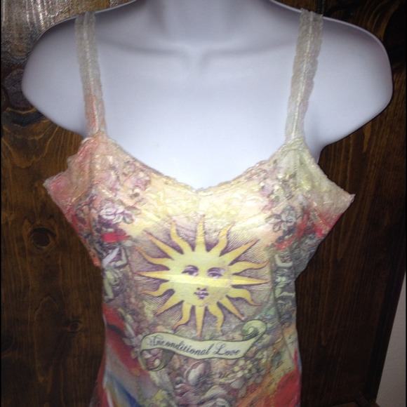 ***$5*** Simply Irresistible Large tank