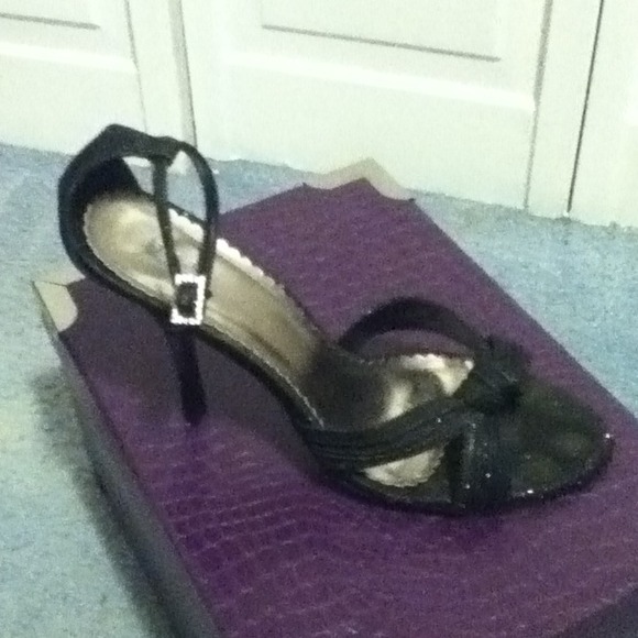 Sparkly fashion footwear