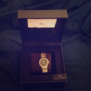 Lucien Piccard gold watch