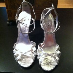 SOLD! Silver Metallic Snake Print Sandals