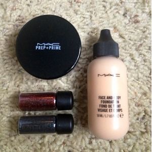 ❌SOLD❌MAC Bundle!