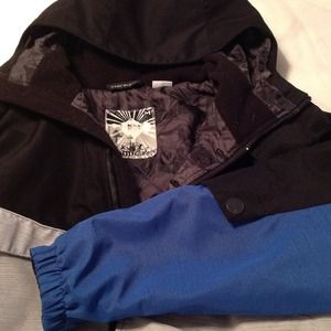 Men's snowboarding jacket, by Body Glove, like new