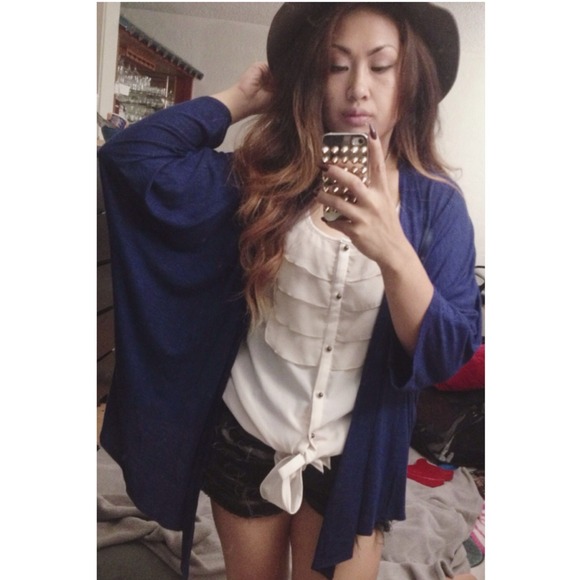 ❌📦 SOLD -- Mossimo Blue Batwing Open Cardigan