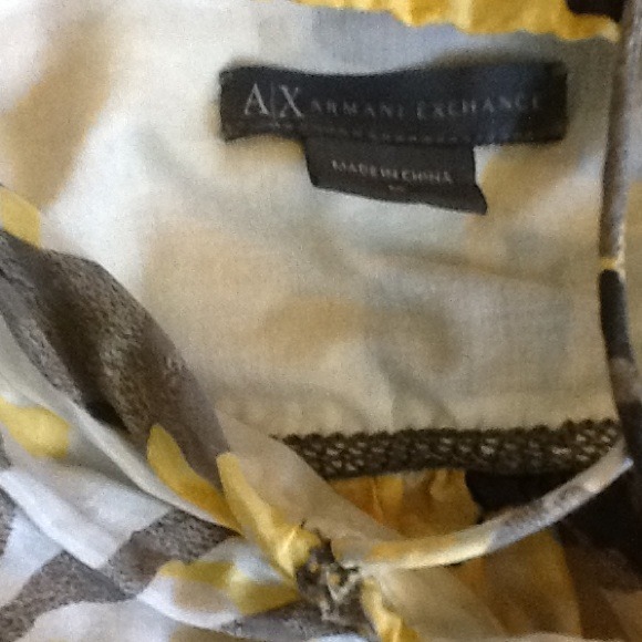 AIX Armani Exchange! LIKE NEW! Floral Top - Picture 2 of 3