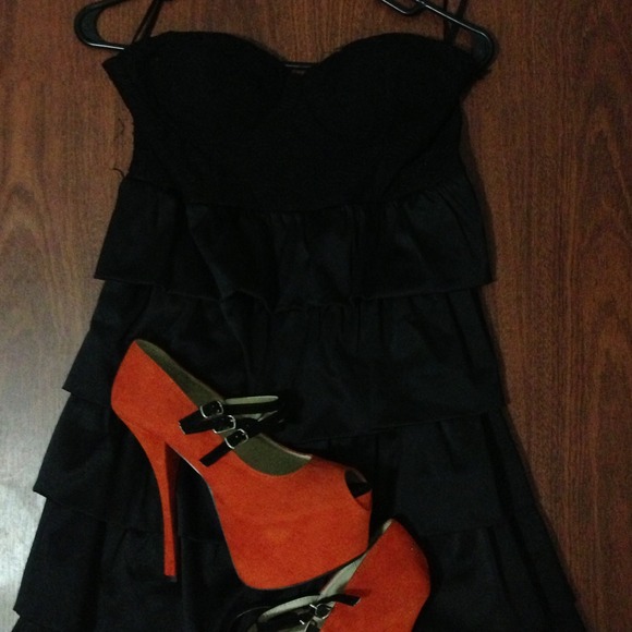 Sexy black Charlotte Russe dress!!! - Picture 3 of 3