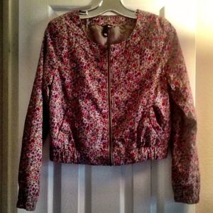 H&M Floral Jacket & Floral Fitted