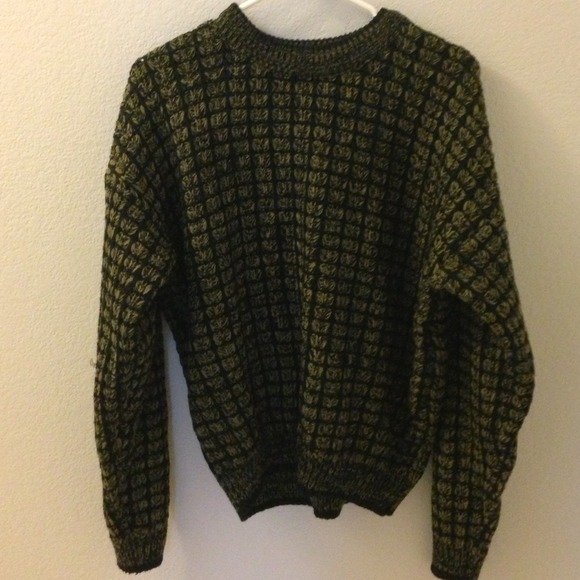 **SOLD** Knitted oversized sweater
