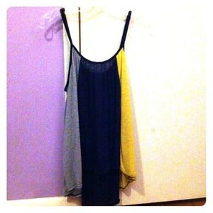 Paneled flowy tank top, adjustable- never worn