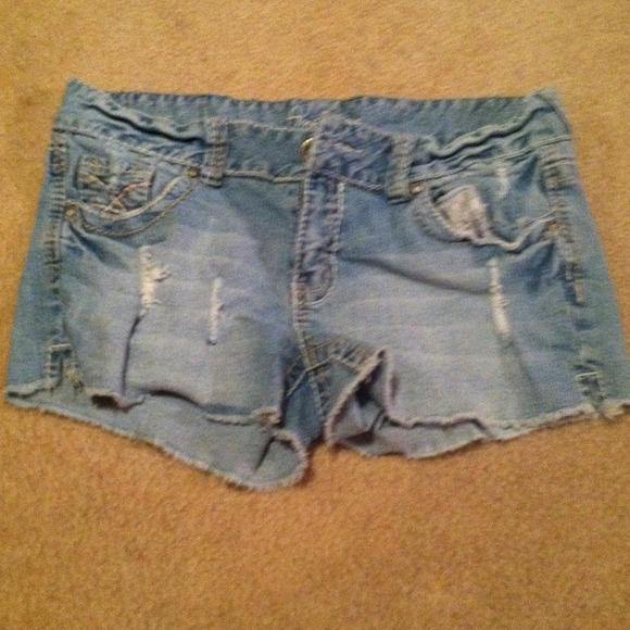 Destressed shorts