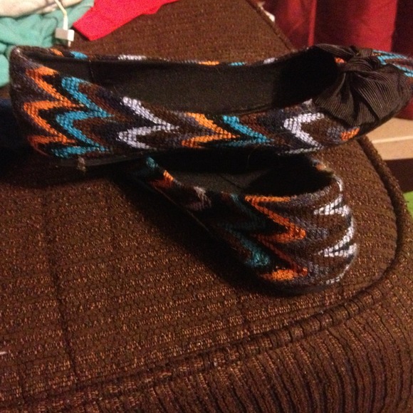 Adorable flats - Picture 2 of 2