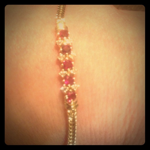 SOLD Beautiful Gold, Diamond & Ruby Bracelet!