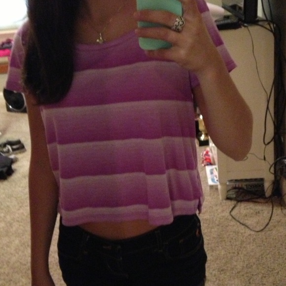 American eagle crop top! - Picture 2 of 2