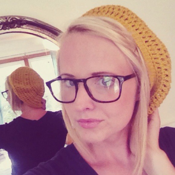 ❌SOLD❌ Mustard crocheted beanie