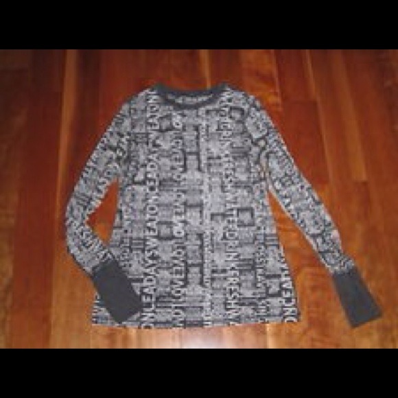 Lululemon grey manifesto shirt