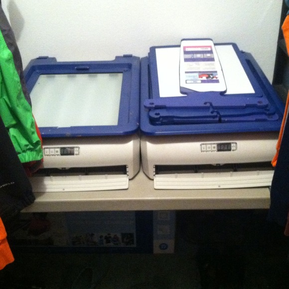 2! Yudu screen printing machines extras! 800 OBO - Picture 1 of 1