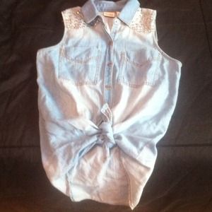 NEVER WORN!!! Button up tank.