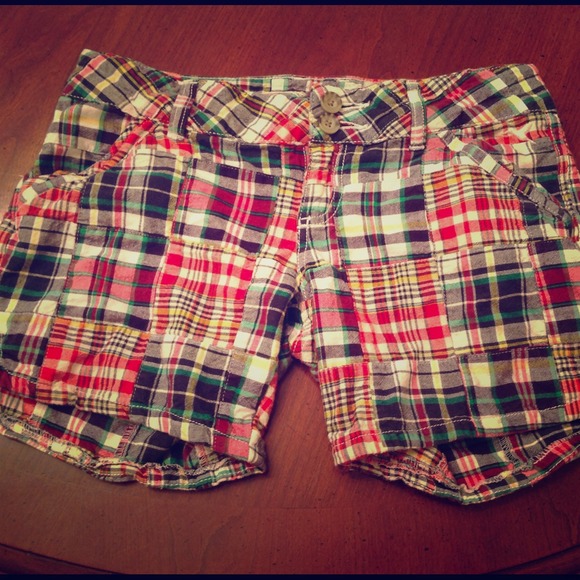 🎈REDUCED OCT 19🎈Madras shorts size 3 brand grane
