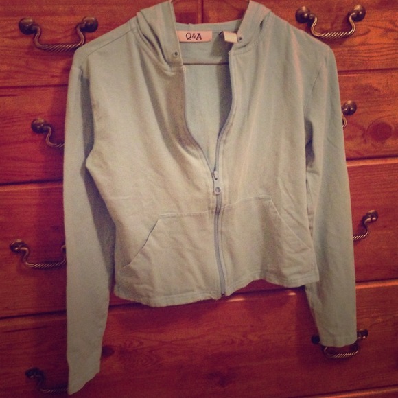 A solid blue jacket!