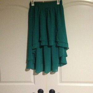 URBAN OUTFITTER HIGH LOW SKIRT