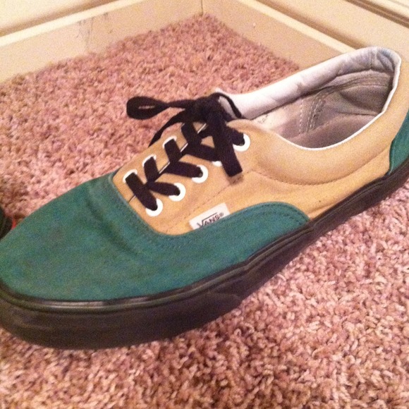 Men's green ad gold vans - Picture 2 of 2