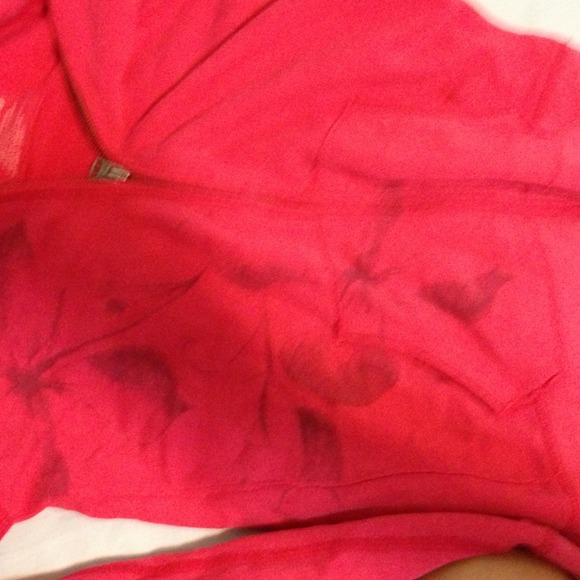 Red jacket - Picture 4 of 4