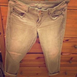 American Eagle Skinny Crop