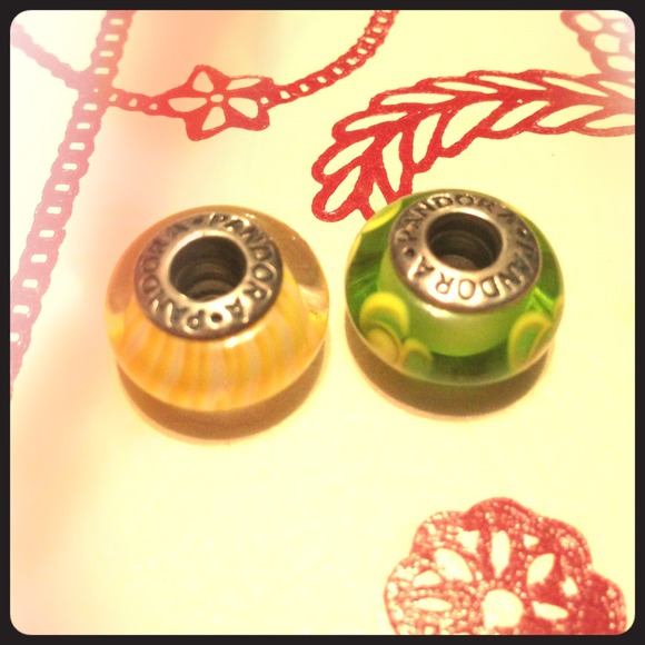 🚫SOLD🚫Pandora Murano Glass Charms