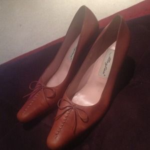 Mezlan Shoes - Mezlan Ladies Chic Pump Mezlan Shoes - Mezlan Ladies Chic Pump