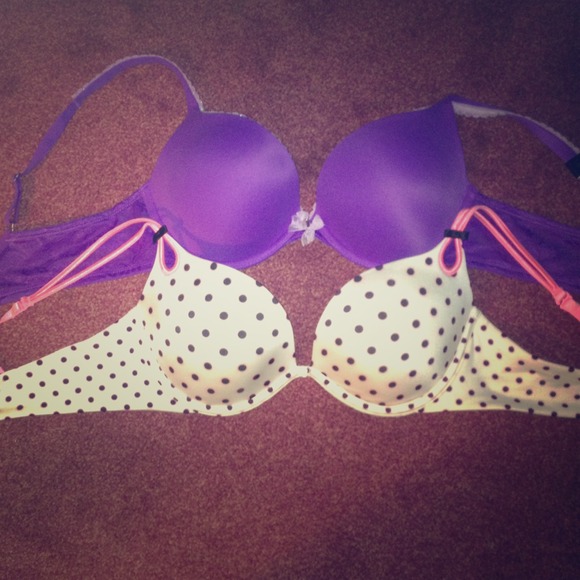 Victoria's Secret bras (Bundle)