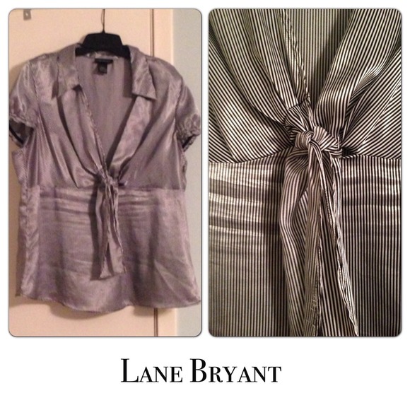 💥✋SOLD✋💥Front Tie Lane Bryant Top