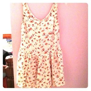 Daisy Cotton On dress