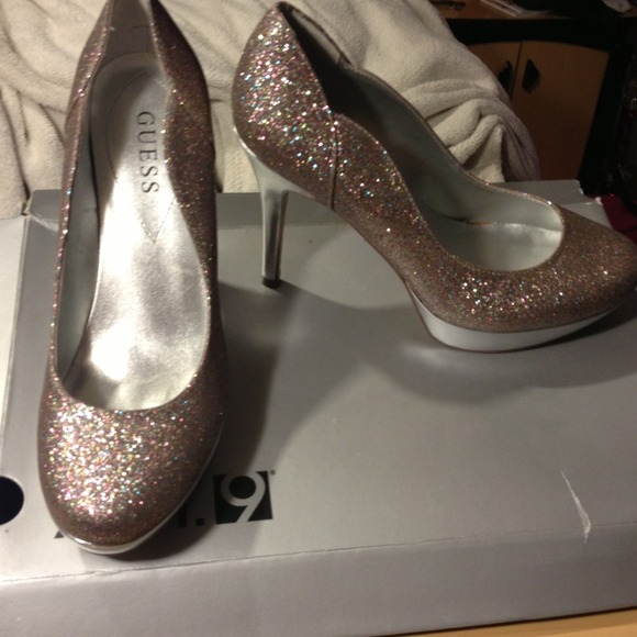 Glitter heels!