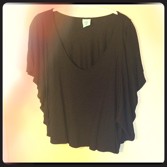 Flowy crop top