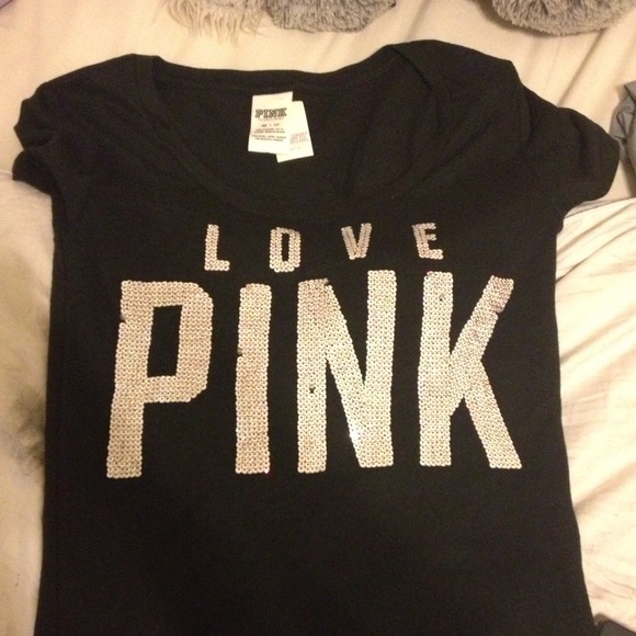 VICTORIA'S SECRET TSHIRT - Picture 1 of 2