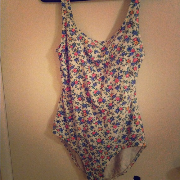 Adorable vintage floral leotard 💕 - Picture 1 of 3